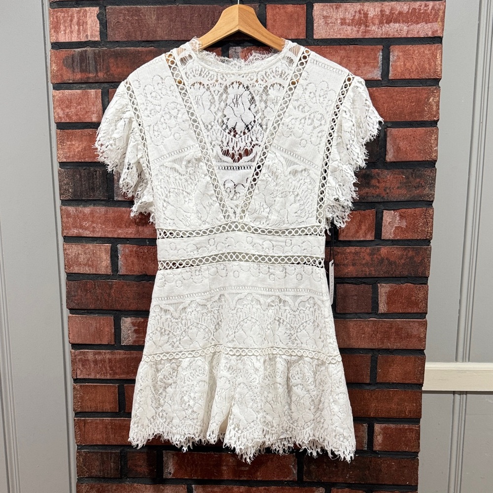 Saylor Shanice Ruffle-Sleeve Back-Cutout Lace Romper - Picture 4 of 16
